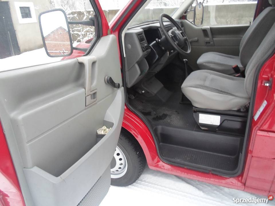 Volkswagen T4 doka 6cio osobowy 19 TD