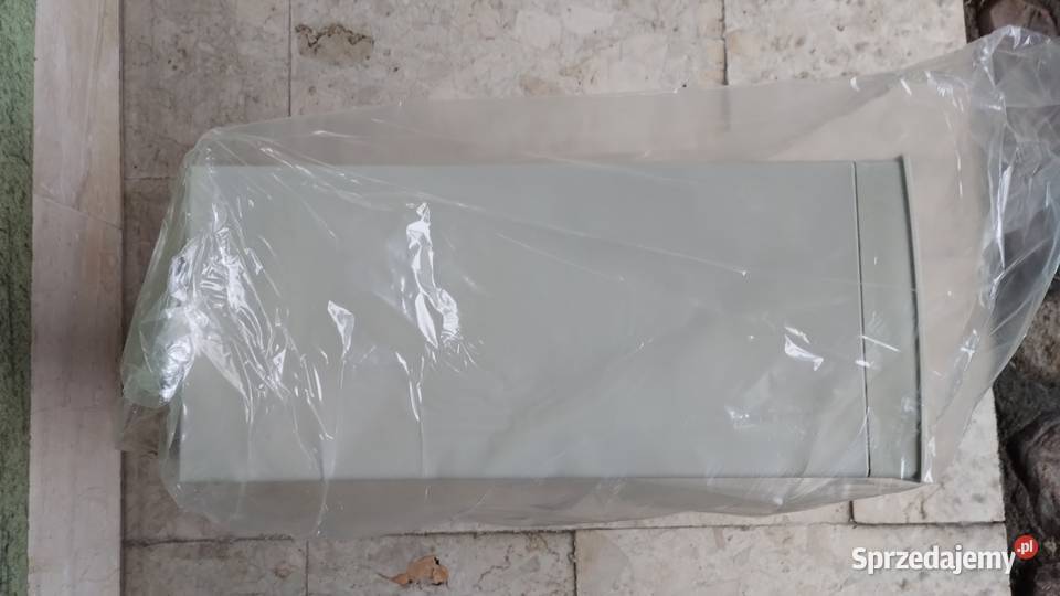 Nowa obudowa komputera Escom Poznań