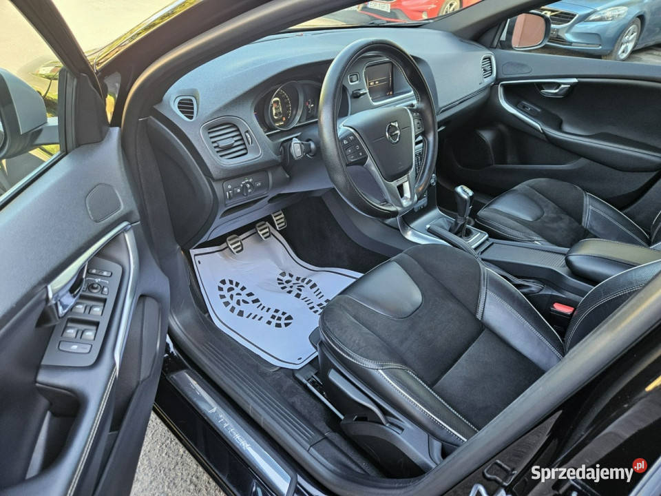 Volvo V40 20 benzyna T4 190 RDesign 100 łódzkie Opoczno sprzedam