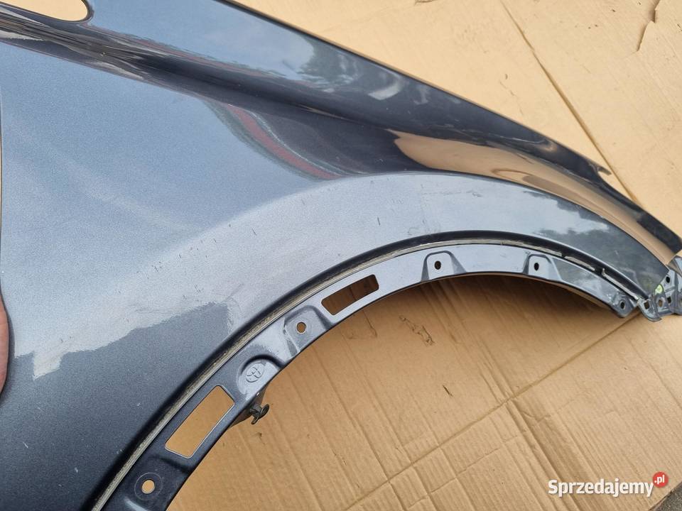 BŁOTNIK PRAWY PRZÓD 1G3 TOYOTA RAV4 IV BŁOTNIK