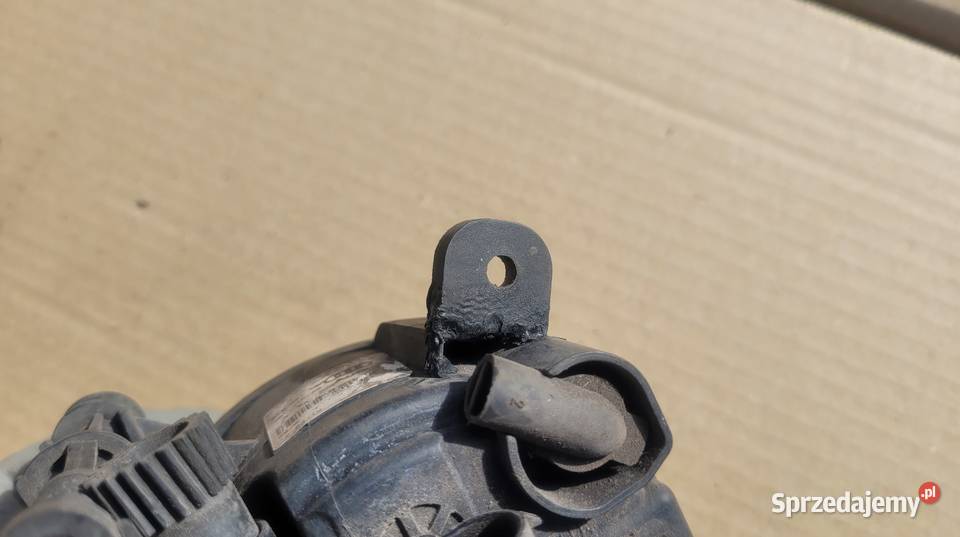 AUDI A4 B8 HALOGEN LAMPA LEWY PRZÓD 8T0941699 Ruda Śląska