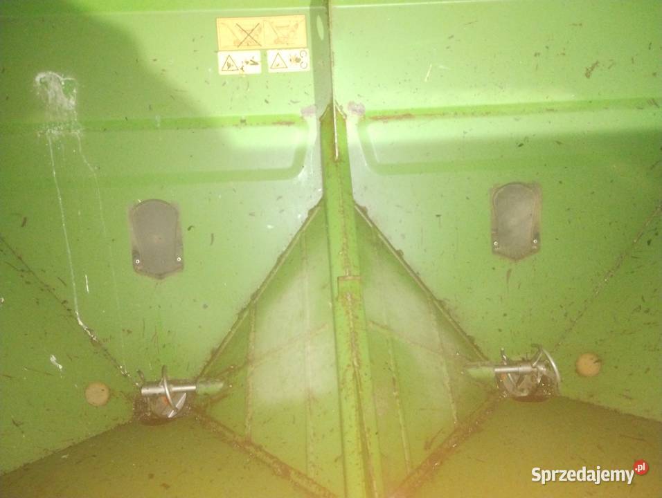 Sprzedam rozsiewacz amazone 1800l Maszyny rolnicze Wieluń sprzedam