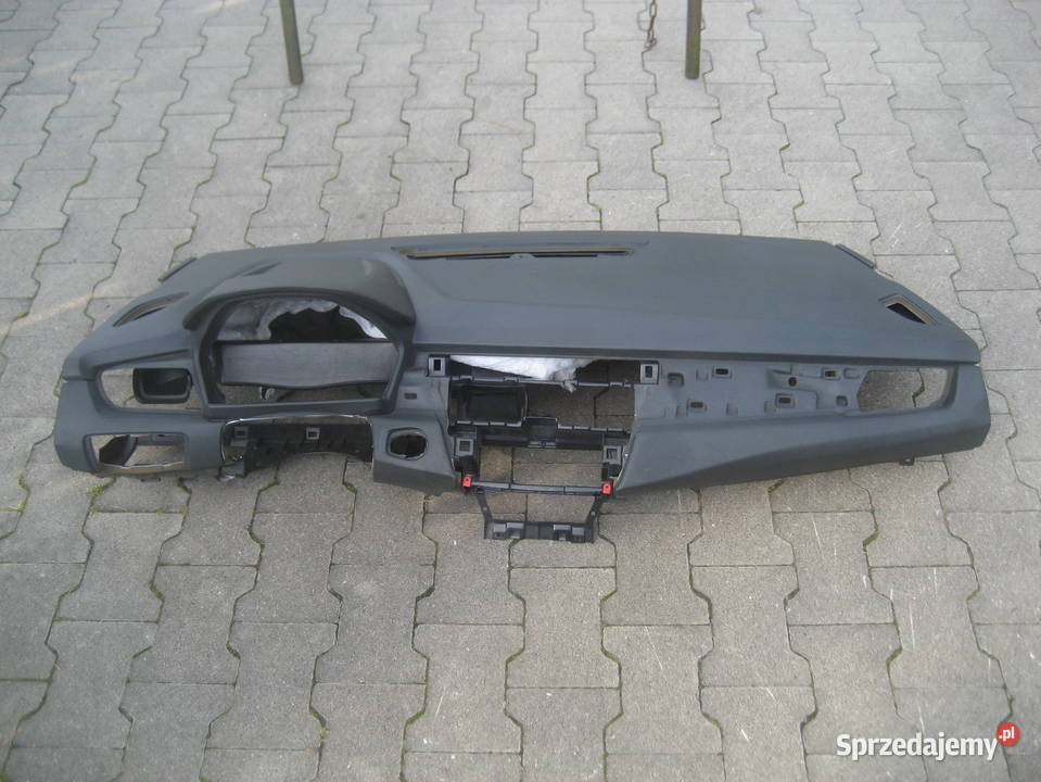 bmw 2 f45 f45 f46 deska rozdzielcza konsola osobowe Wyposażenie wnętrza