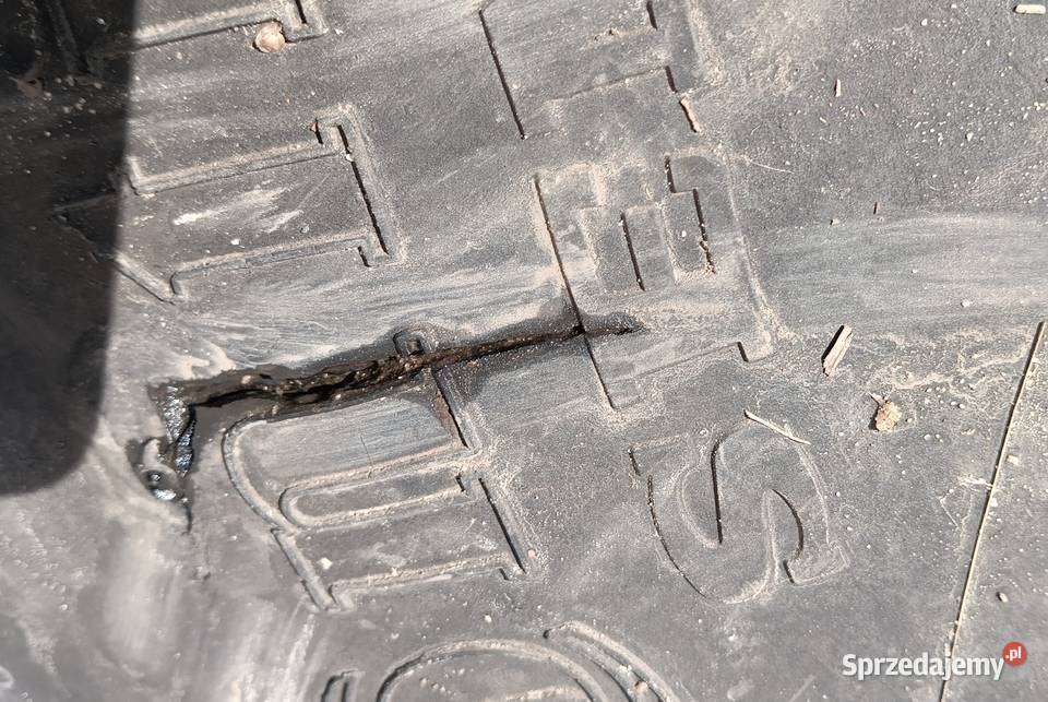 Para opony CONTINENTAL AC85 Radialne 52085 R 38