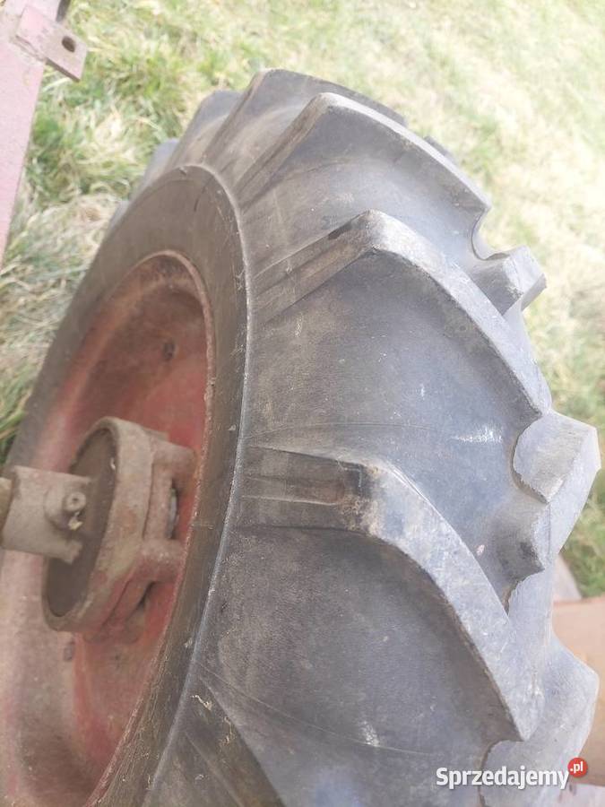 Rozsiewacz do nawozów KOS