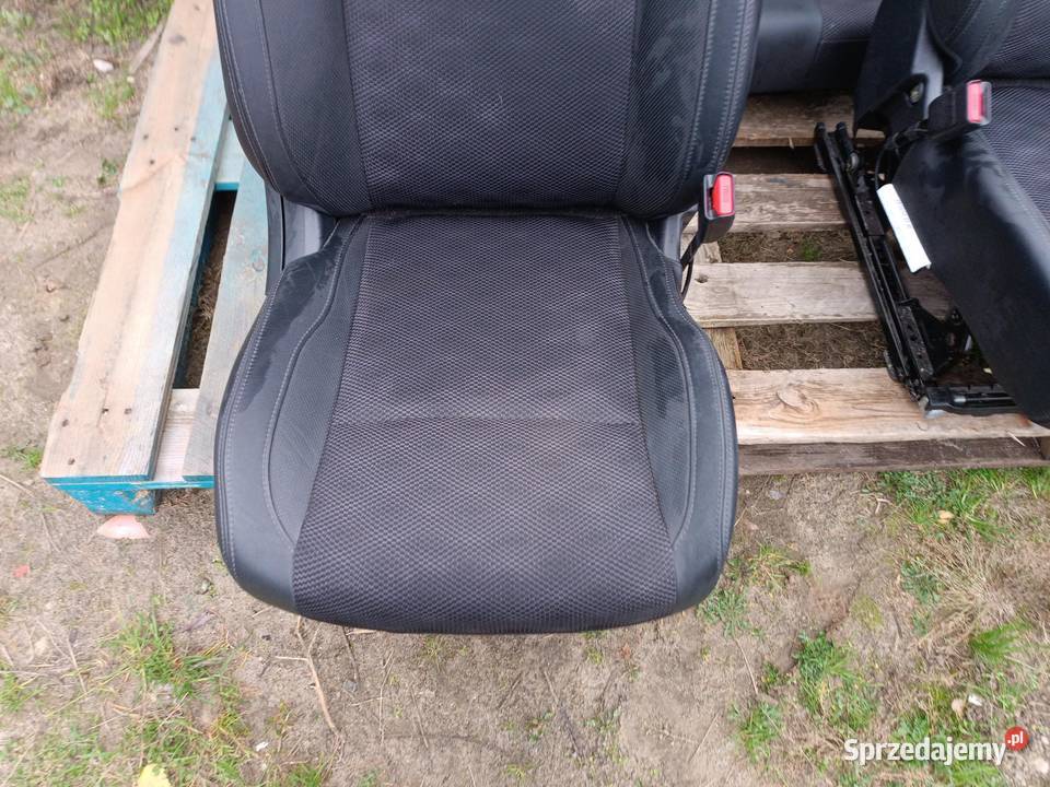 FOTELE KANAPA TYLNA NISSAN QASHQAI J11