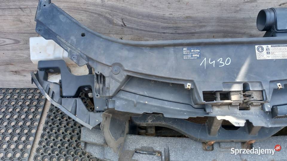 VW PASSAT B6 20TDI PAS PRZEDNI KOMPLET osobowe sprzedam