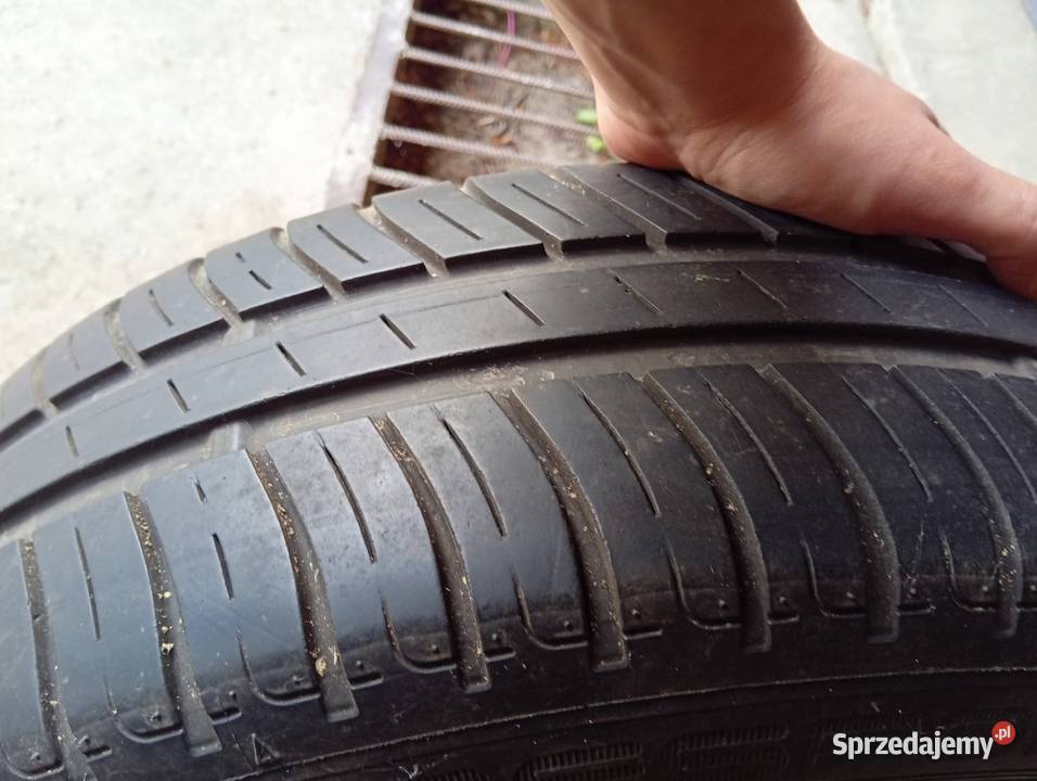 Komplet opon z felgami letnich 1756515 dunlop Samochodowe Mława