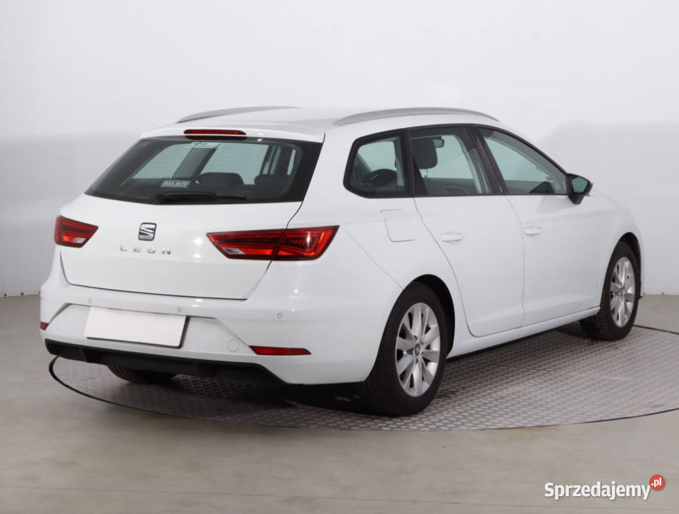 Seat Leon 15 TSI gniazdo USB Piaseczno
