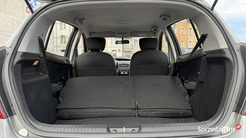 Hyundai i20 Benzyna Zarejestrowany Ubezpieczony wspomaganie kierownicy Elbląg sprzedam
