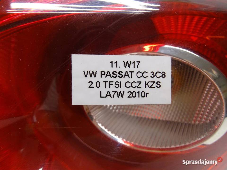 LAMPA PRAWY TYŁ PRAWA TYLNA W BŁOTNIK 3C8945096D