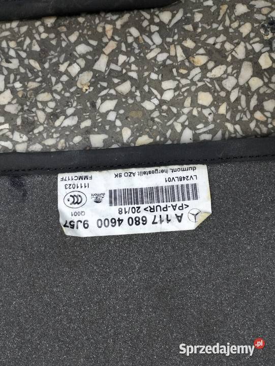 Dywaniki welurowe oryginalne do Mercedes Konin sprzedam