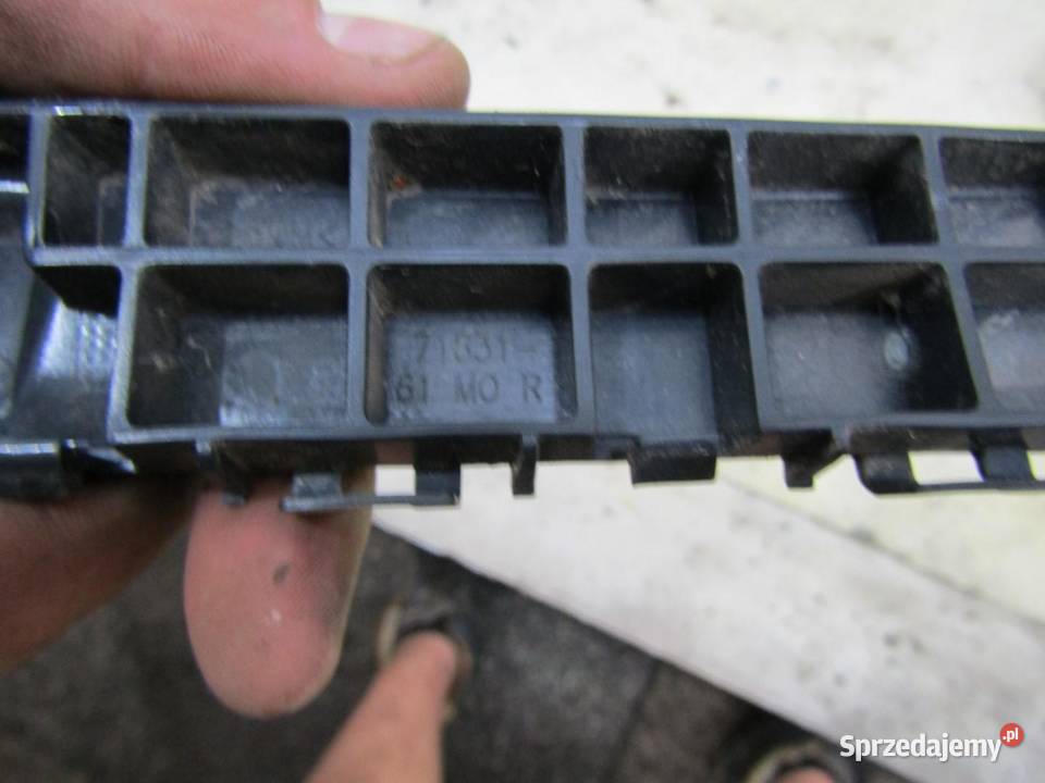 ŚLIZG MOCOWANIE ZDERZAKA SUZUKI SX4 SCROSS sprzedam