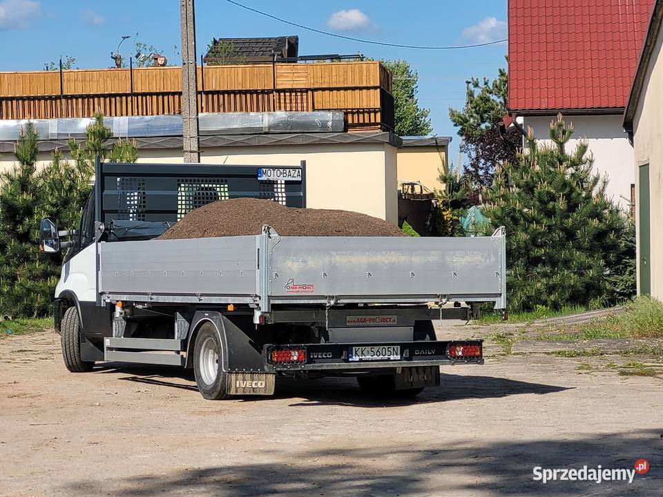 Usługi transportowe wywrotka kruszywa piasek