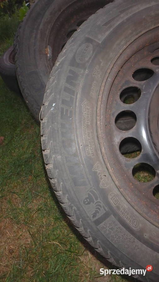 Opony zimowe AUDI na felgach 20560R16 Michelin Lubartów