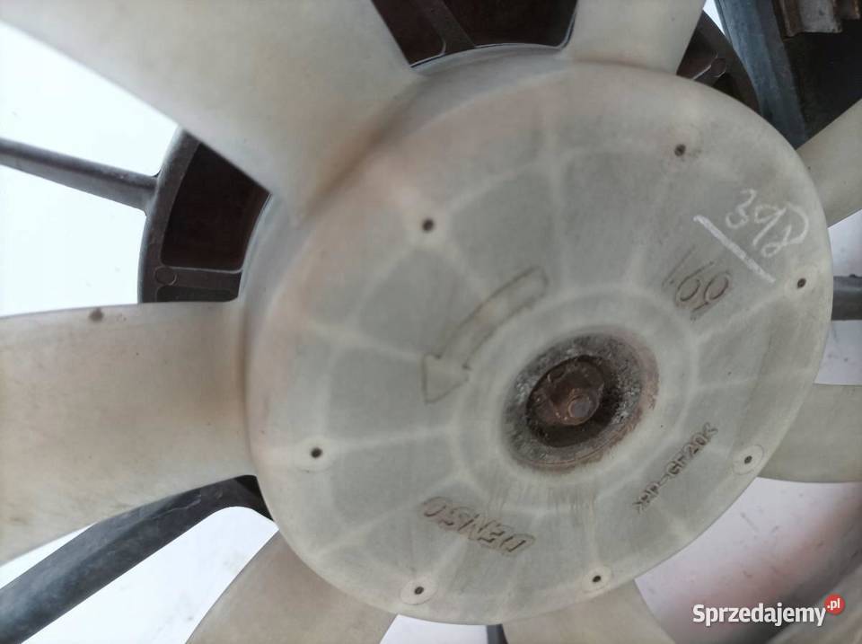 WENTYLATOR CHŁODNICY 14 D E15 Toyota Auris I sprzedam