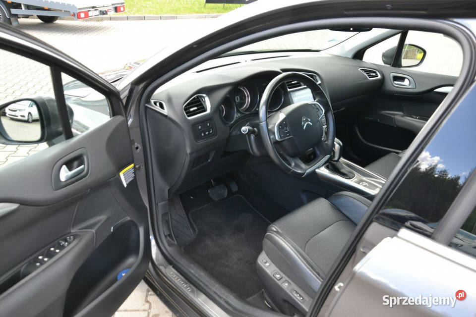 Citroen C4 12 benzyna 130 masaże xenon martwe Kęty