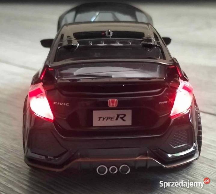 Honda Civic Typer w skali 1 32 Kutno