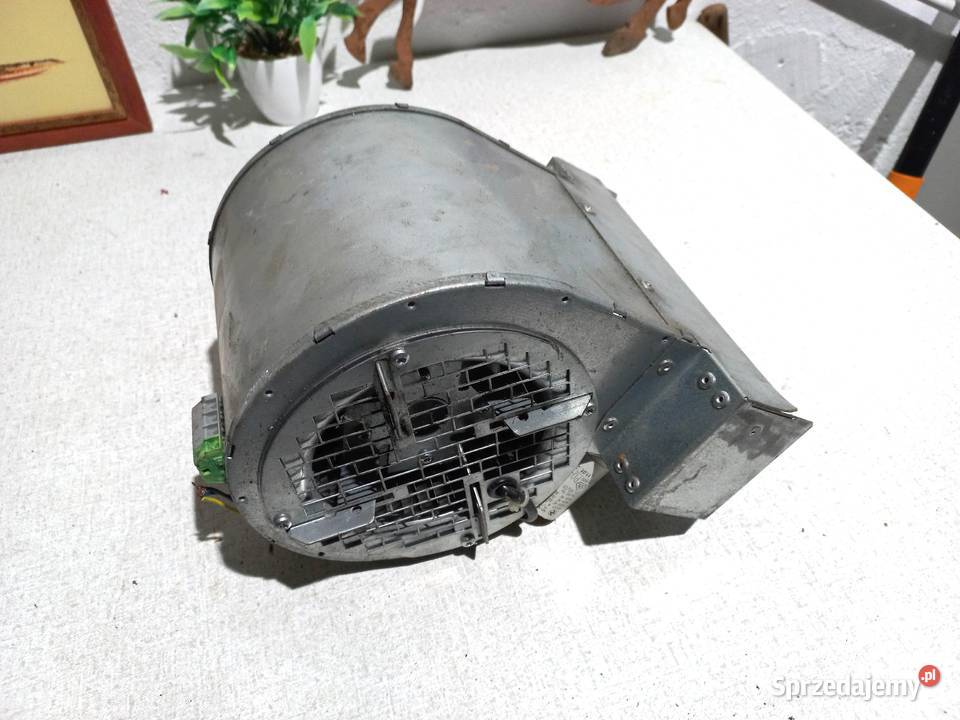 Wentylator dmuchawa promieniowy Semikron 200W