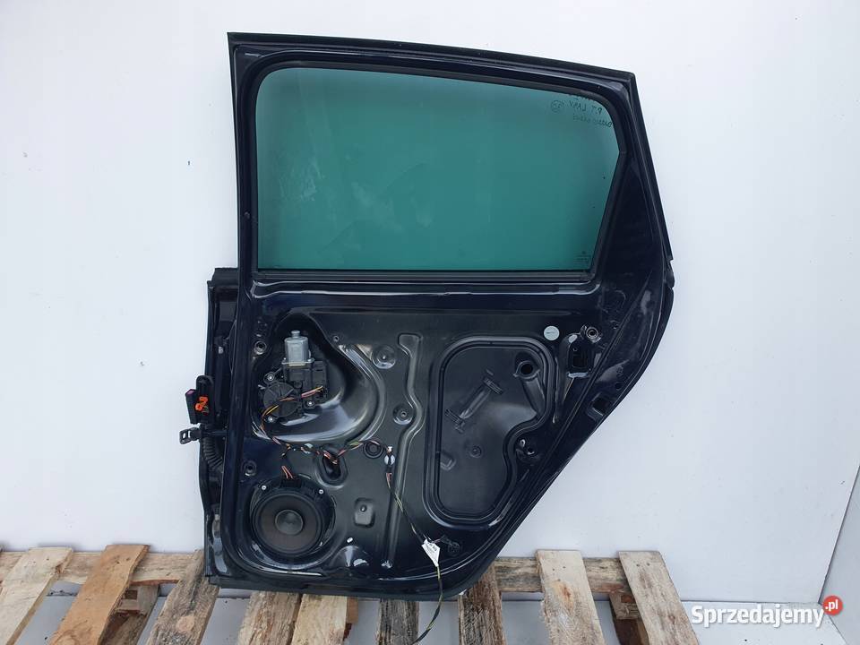 VW Polo V 6R TYLNE DRZWI PRAWE PRAWY TYŁ LA9W Janów