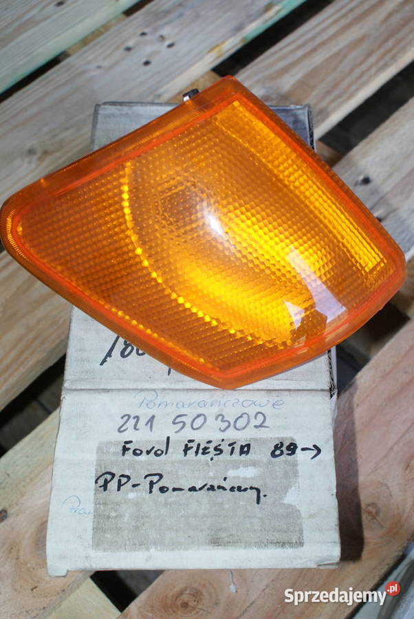 MIGACZ KIERUNEK PRAWY POMARAŃCZOWY FORD FIESTA mazowieckie Białobrzegi sprzedam