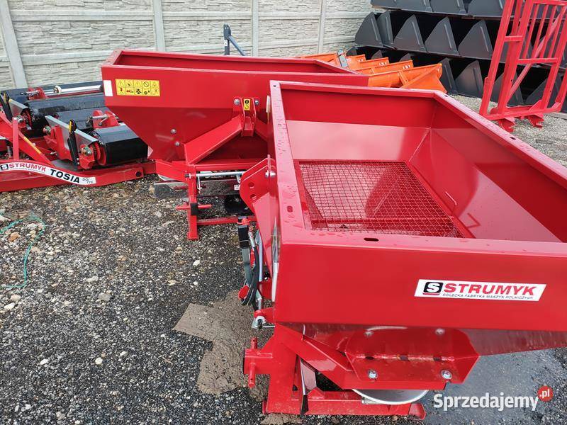 Rozsiewacz nawozu hydraulika STRUMYK TYTAN 11 nieuszkodzony kujawsko-pomorskie Wąbrzeźno