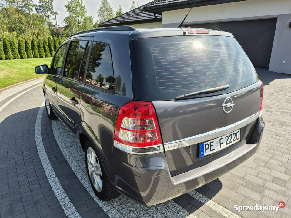 Opel Zafira 16 Benzyna 7 foteli zero rdzy import Drelów