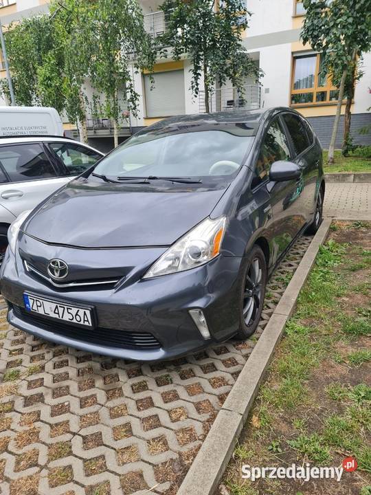 Toyota Prius V Hybrid 2012 USA zachodniopomorskie Szczecin