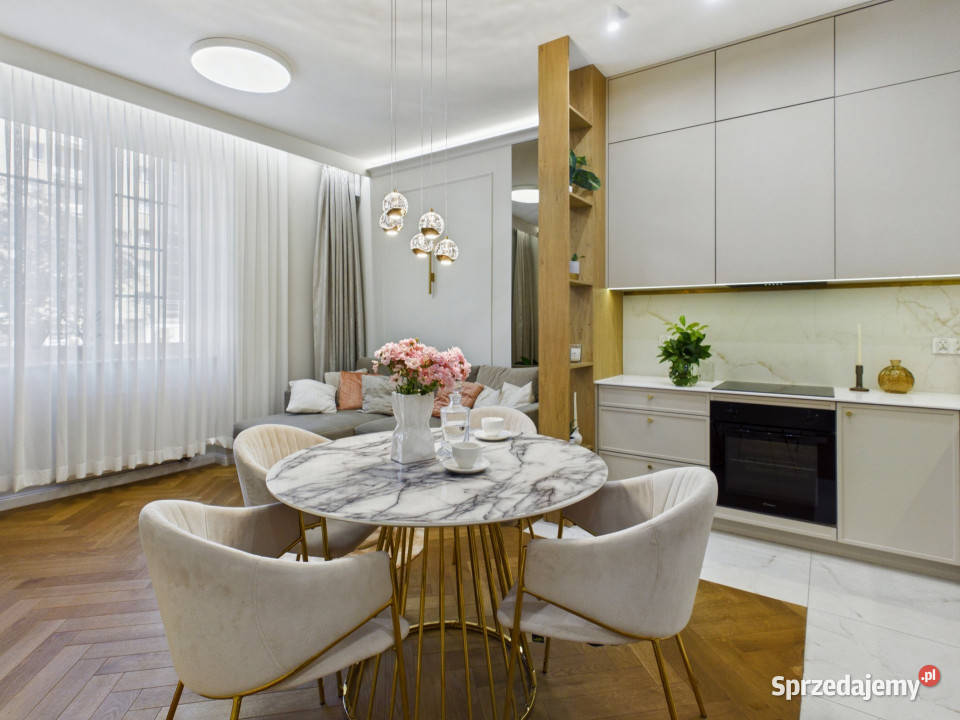 Stylowy apartament Aleja Krasińskiego Błonia