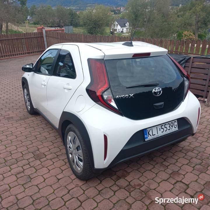 TOYOTA AYGO X AUTOMAT Męcina