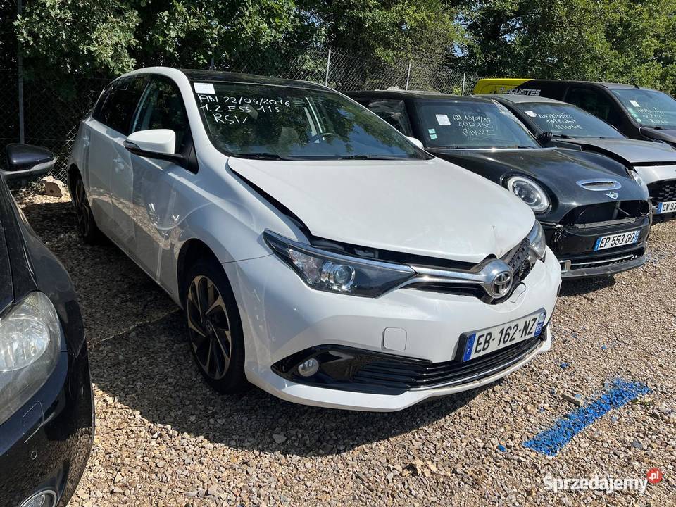 TOYOTA Auris 12T 116 Design EB162 świętokrzyskie Kielce
