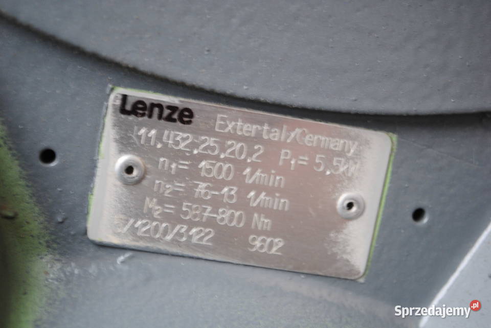 Motoreduktor 55kw z regulacją 1376obr LENZE Kargowa