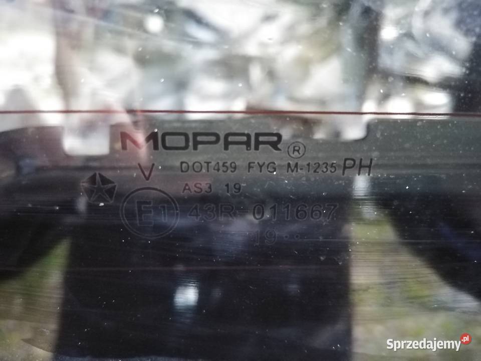 19 DODGE RAM nowa szyba tył elektryczna Mojusz