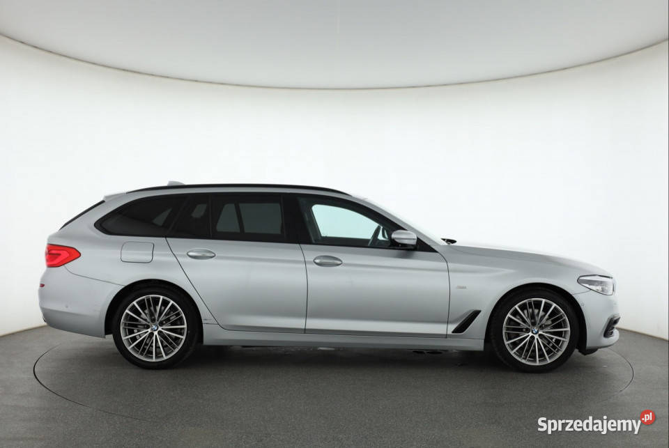 BMW 5 520d hak Piaseczno