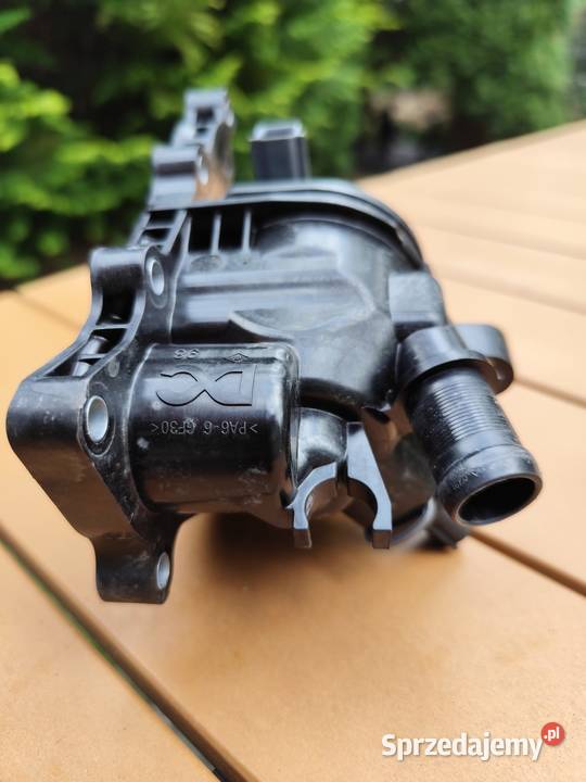 Termostat obudowa Nissan Qashqai II J11 13 140 Legionowo sprzedam