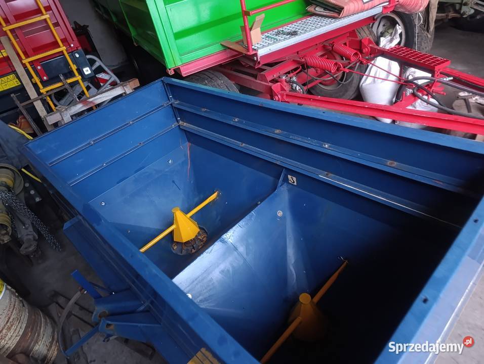 Rozsiewacz nawozów BOGBALLE DZ Trend nieuszkodzony Gniezno