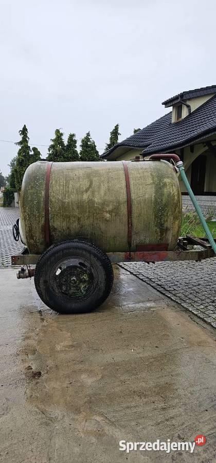 Beczka asemizacyjna 2200 l Z tworzywa nieuszkodzony Tuliszków sprzedam