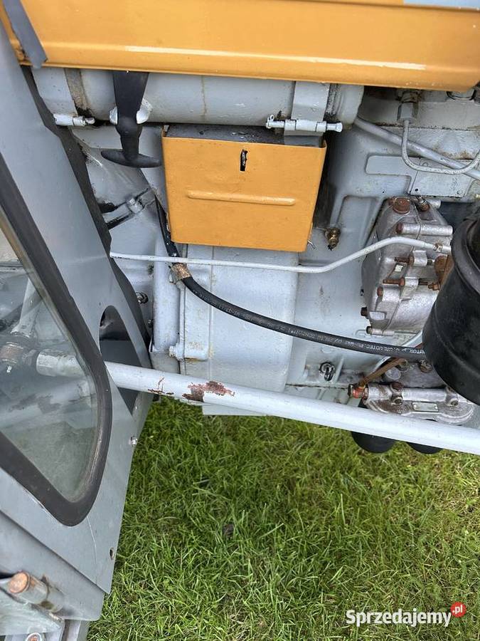 Ciągnik Ursus c330 Strachówka sprzedam