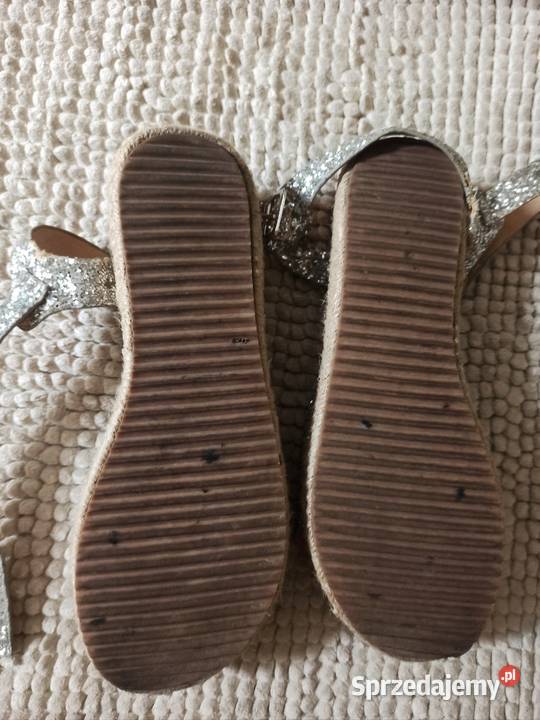 brokatowe sandały sprzedam