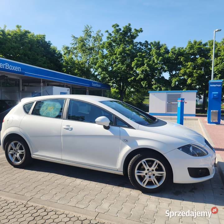 Seat Leon 16 TDI 2011 zadbany świeżo przeglądzie Rok produkcji 2011 Busko-Zdrój