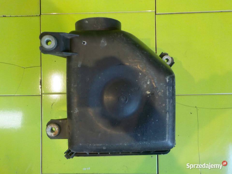 IX55 0812 EU 30 CRDI obudowa filtra powietrza Suków sprzedam