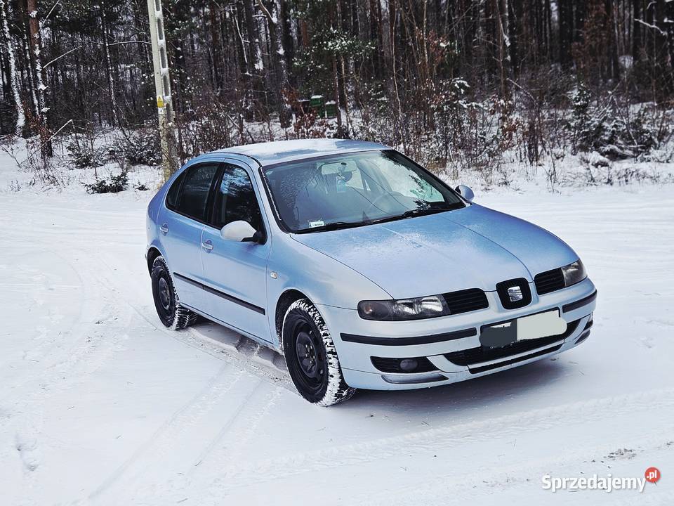 Sprzedam Seata Leona 2003 16 czysta benzyna nieuszkodzony Białystok
