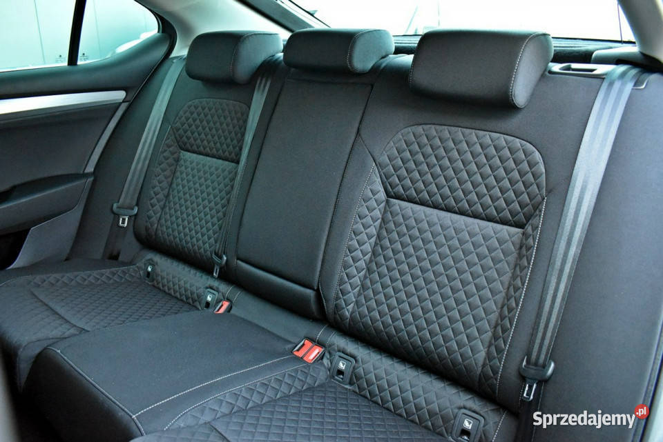 koda Superb Bezwypadkowy Salon Polska Serwis ASO centralny zamek