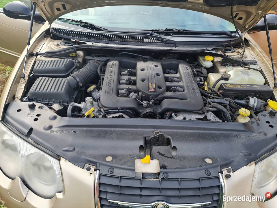 Chrysler 300m nieuszkodzony łódzkie Piotrków Trybunalski sprzedam