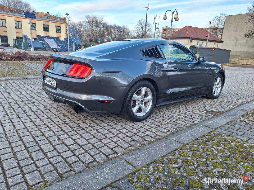 Ford Mustang 37 V6 Ładny Doinwestowany Zamiana