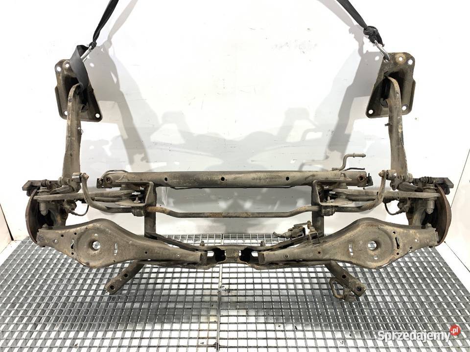 BELKA TYŁ VW TOURAN Minivan 0310 TYLNA sprzedam