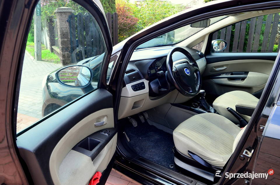 Fiat Grande Punto 19 JTD 120 2005r 4/5 Malanów