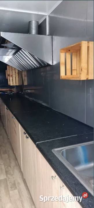 Sprzedam kontener gastronomiczny Lębork