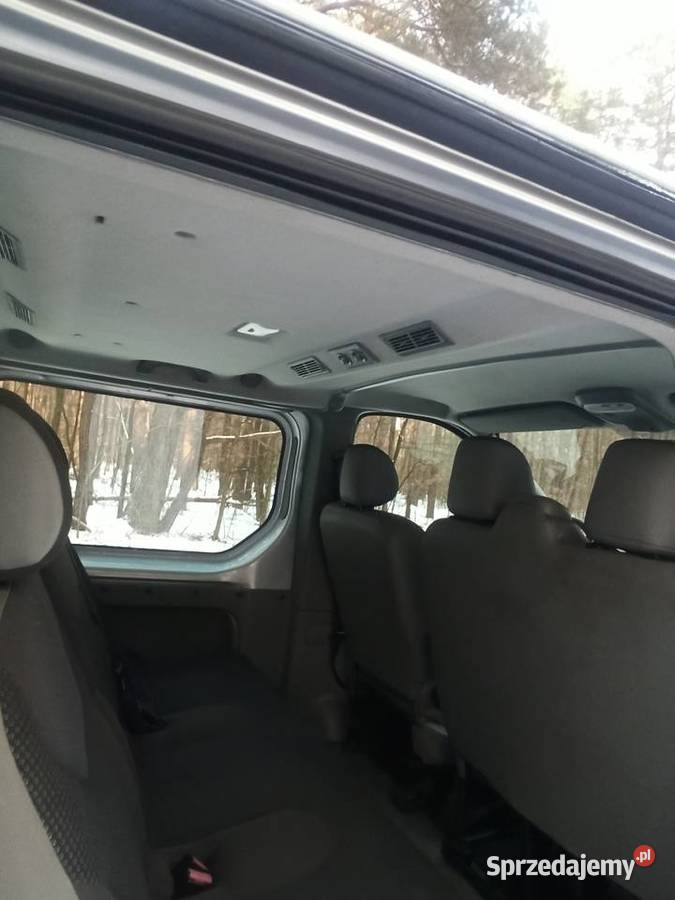 Opel Vivaro 9 osobowy Long 2012 r 20 115 Słotwiny