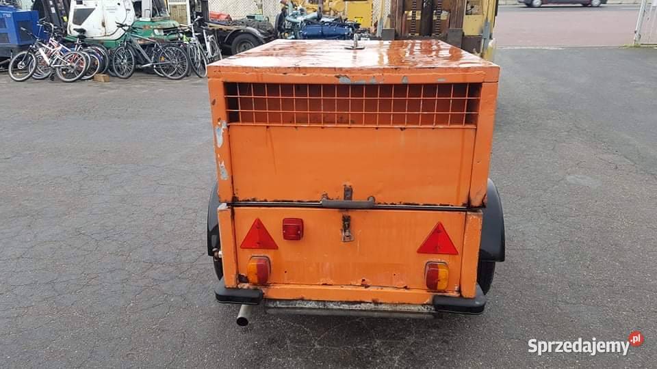 Kompresor śrubowy Mannesmann Demag AG 4100 3m3 Zbylitowska Góra
